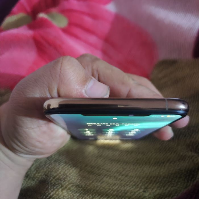 iPhone xs max 512