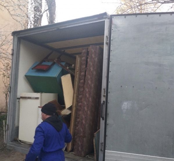 Debarasam Mobila Sufragerie, Bucătărie electrocasnice