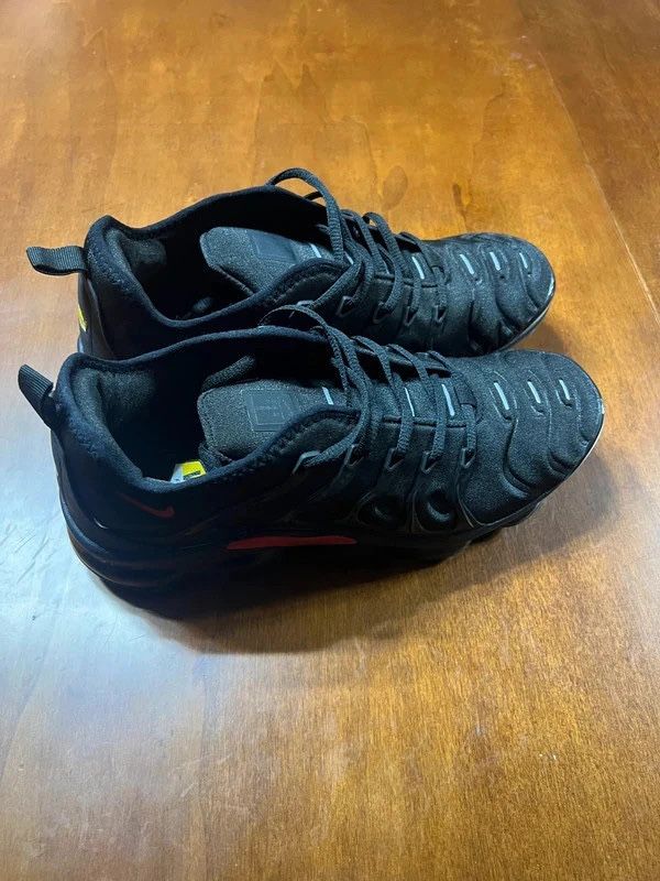 Nike Air Vapormax 42 noi/new