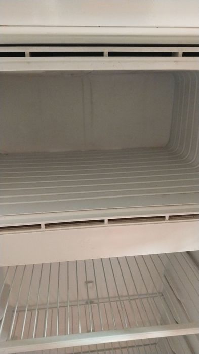 Холодильник Бирюса Бу