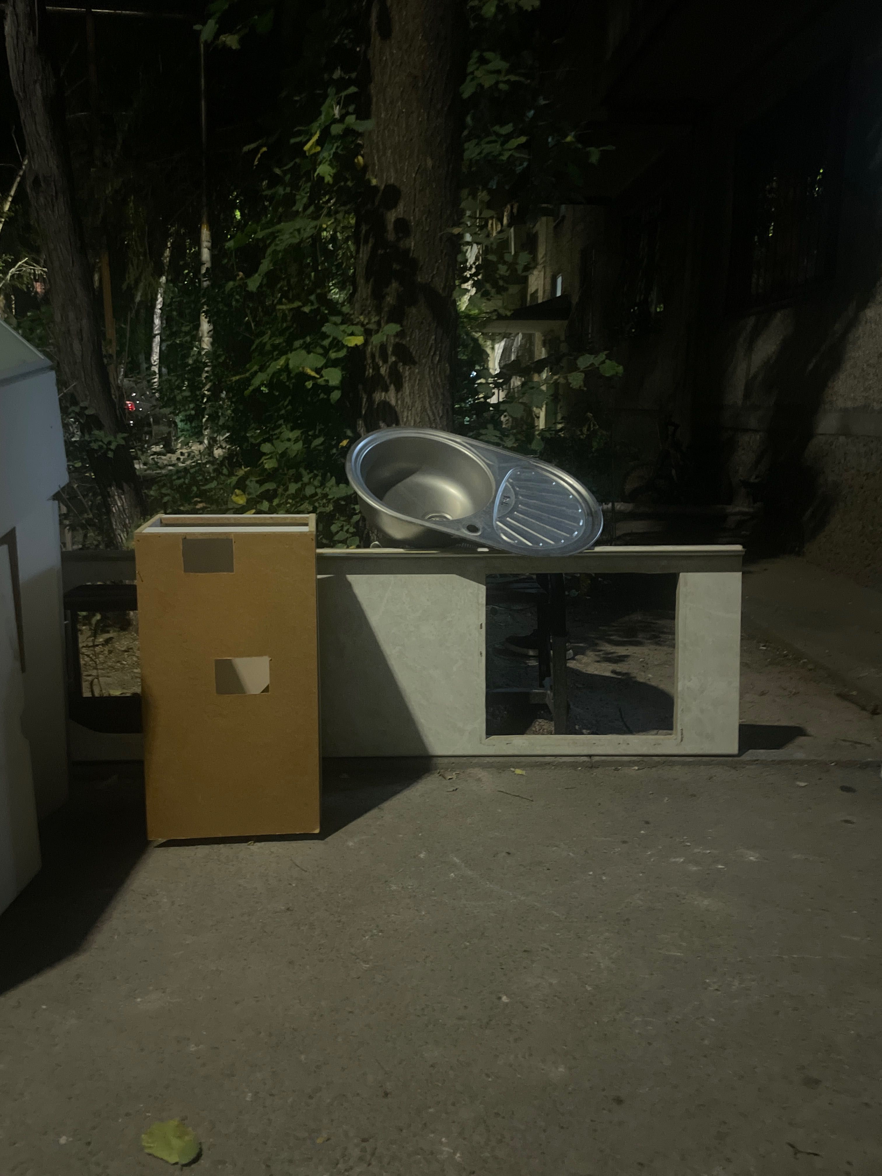 Продам кухонные шкафы