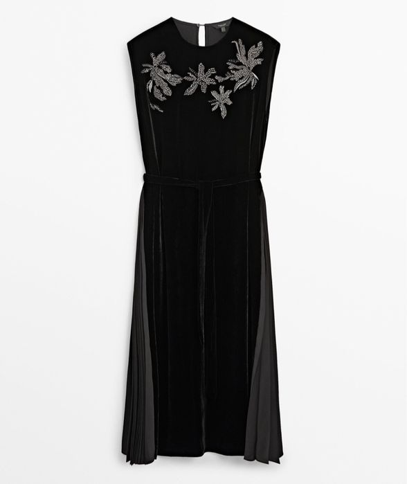 Rochie  Massimo Dutti din catifea neagra.