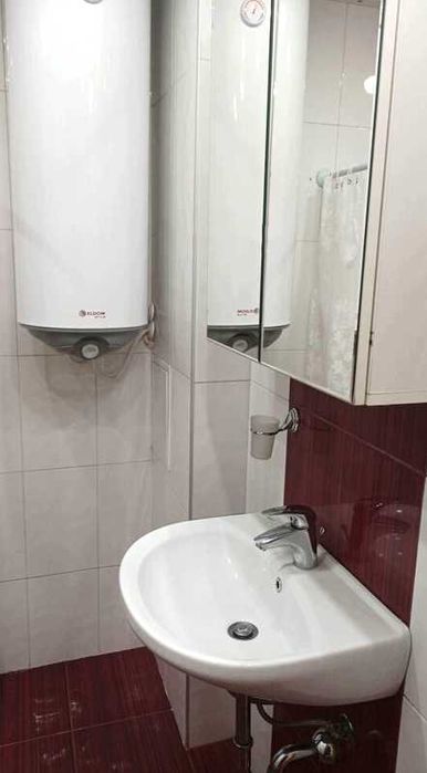 Дава се под наем Тристаен апартамент в Пловдив, Кършияка - 115 кв.м за 625 € - Снимка #5