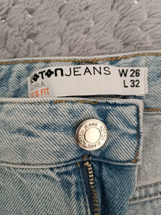 Брюки женские, Мирабадский район.