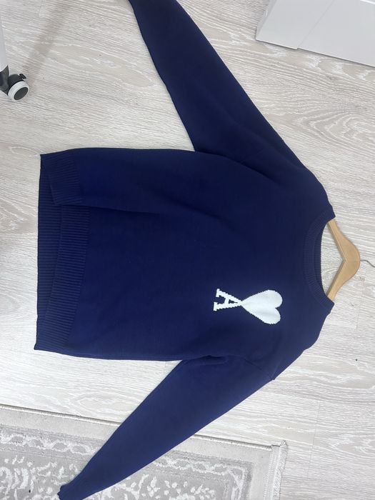 Свитер, качественный и хороший