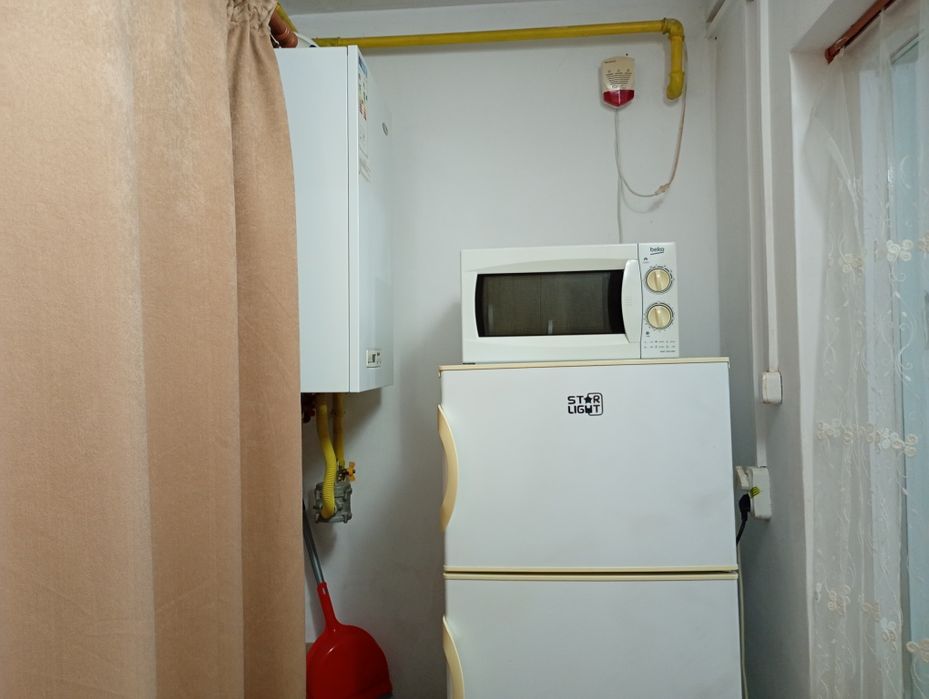 Vând garsonieră.Marasesti.