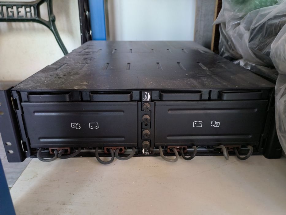 APC-UPS 15 kw. Ups+baterii