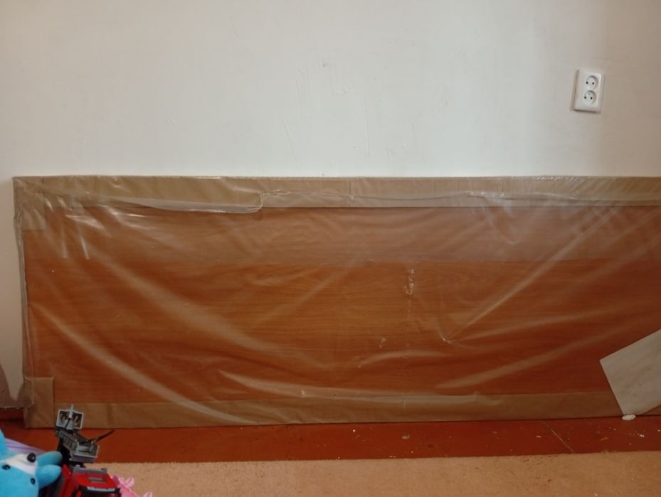 Жаңа Есіктер (дверь) сатылады 4 шт бағасы 40.000 без каробка