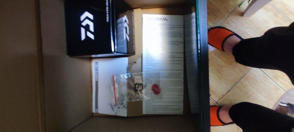 Vând 4 Mulinete Daiwa Emblem 45 SCW QD