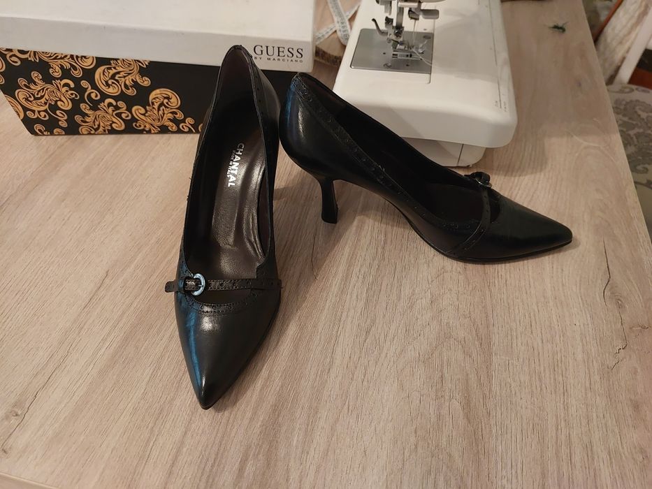 Туфли женские продам