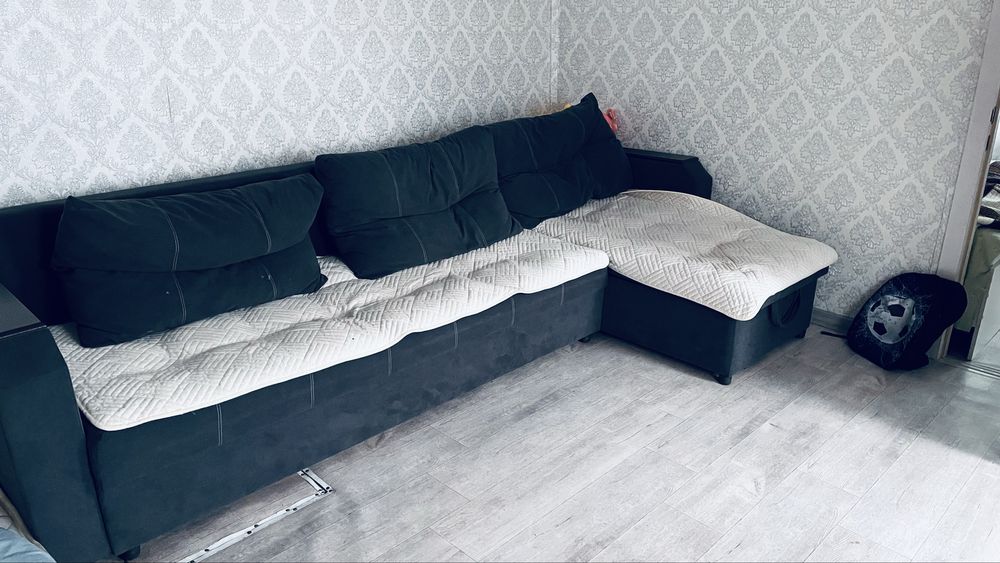 Продам угловой диван