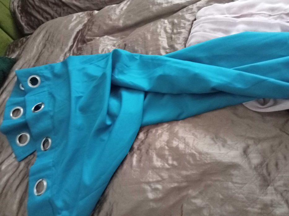 Draperie albastra cu inele că nouanouad