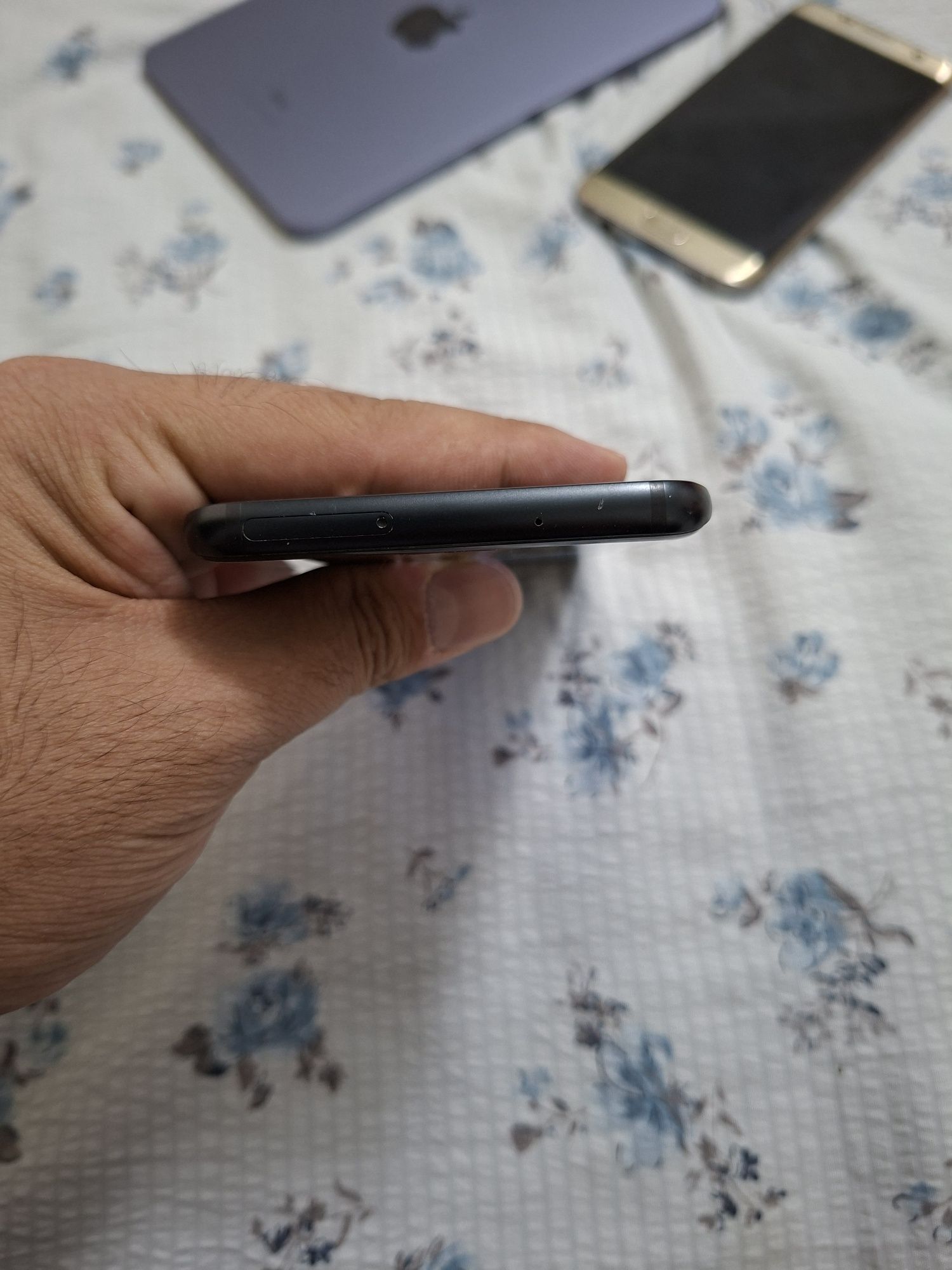 Samsung Galaxy S7 Edge 128gb black ideal