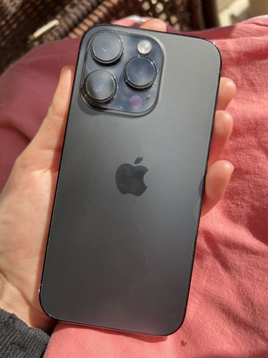 Iphone 14 pro перфектно състояние