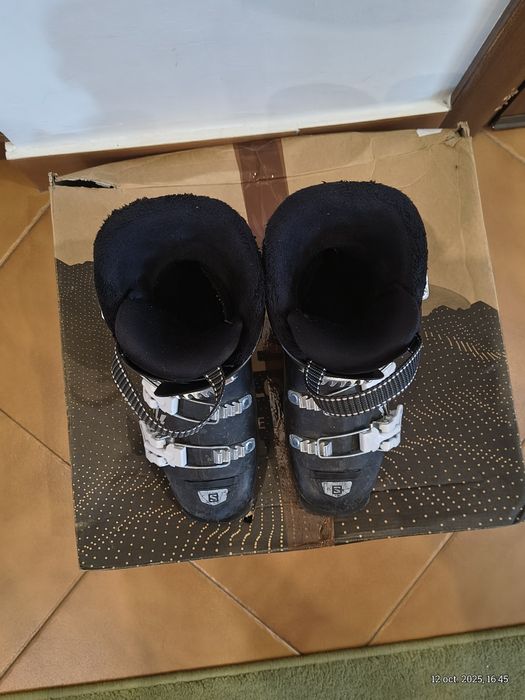 Clăpari Salomon T3 (22-22,5/35-36) preț 270 lei
