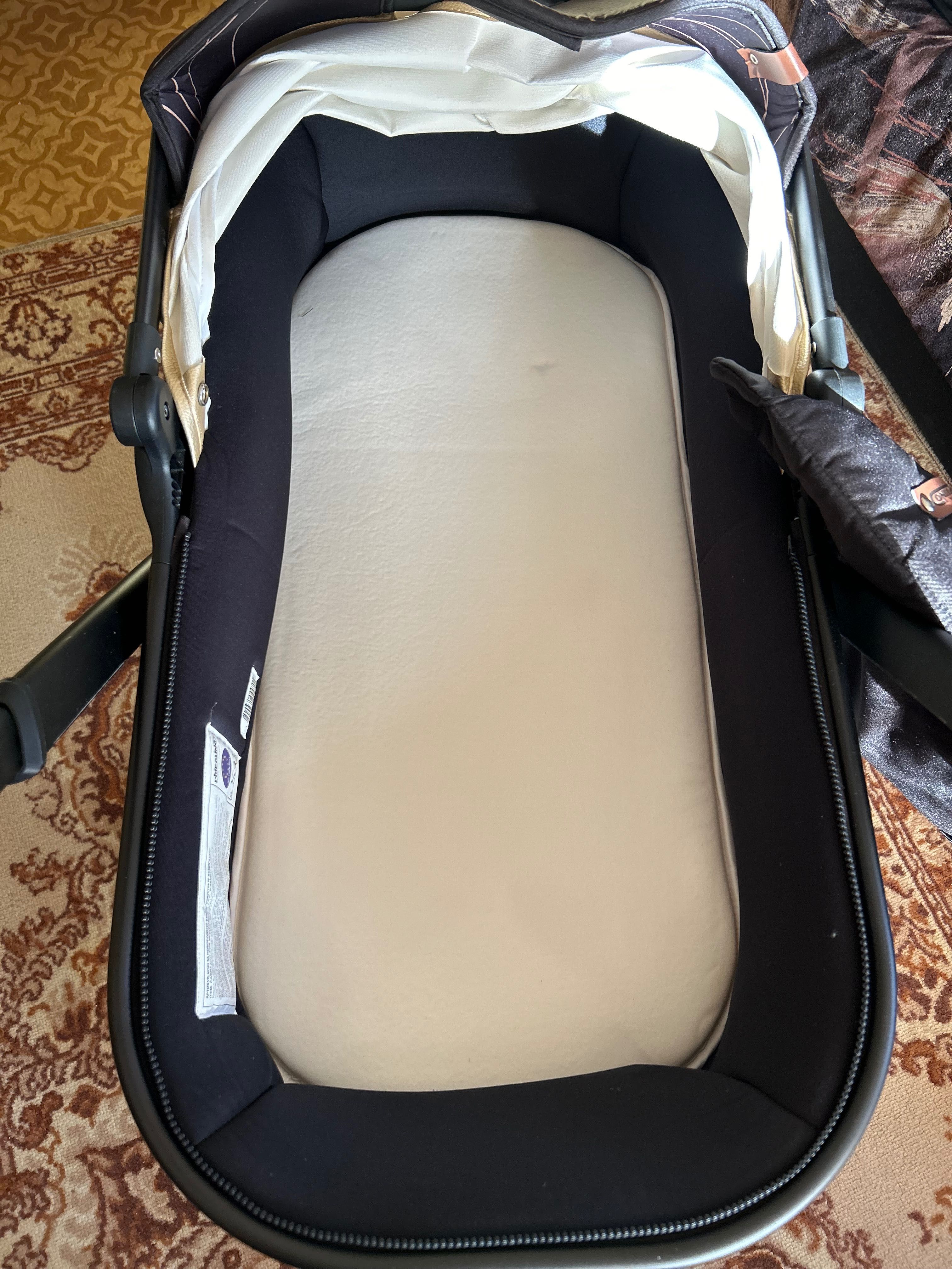 Количка 3в1 Chipolino Emotion Gold унисекс