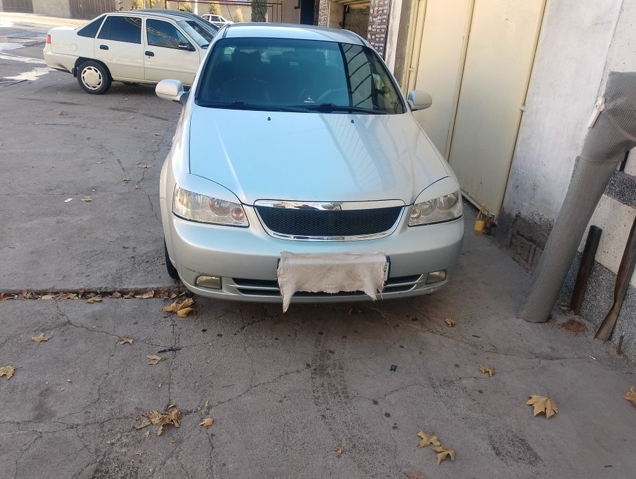 Продается lacetti