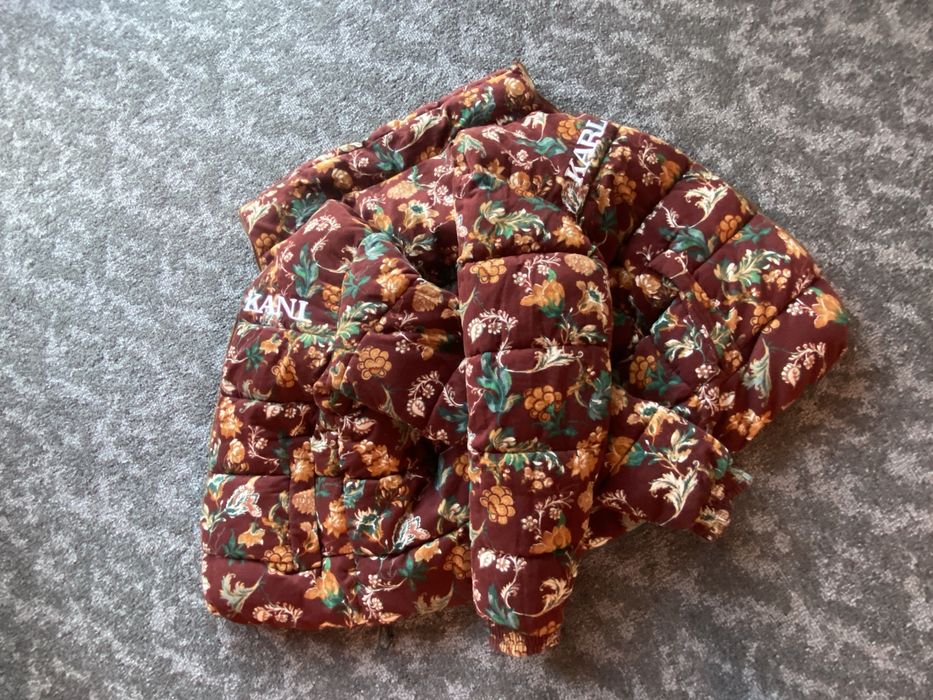 geaca Karl Kani floral originală