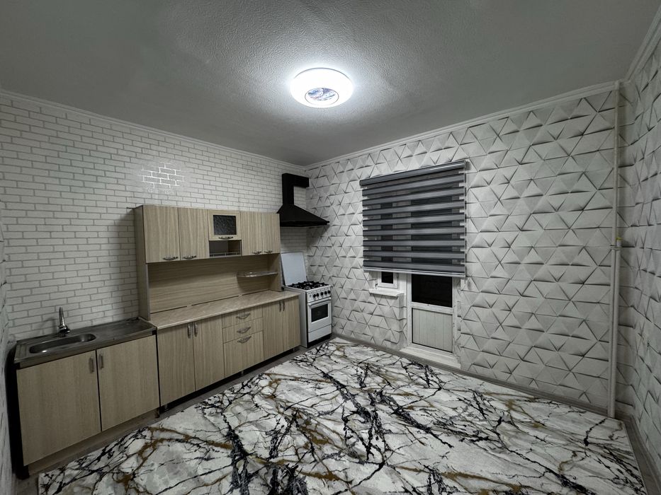 Srochno 2 xonali uy sotiladi