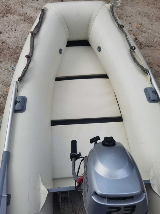 Лодка марка/Sur Marine LT220/в комплект с двигател Honda BF2.3D