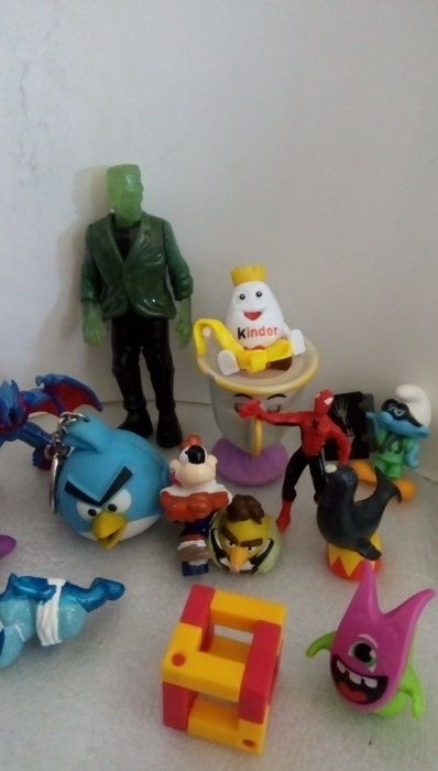 Играчки, фигурки от анимационни филми - Гормити, Ледена епоха, Замръзн