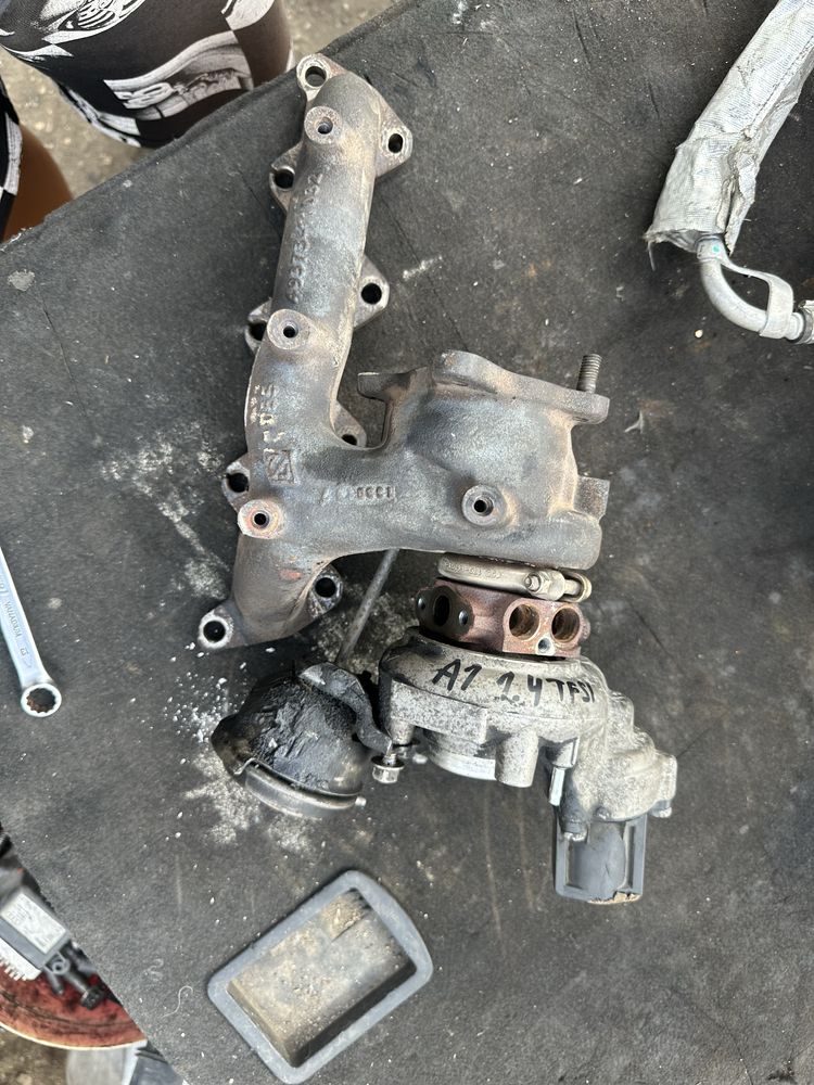Турбо компресор турбина TD025M2-07T-23 03C145702L 1,4TSi TFSi VW Audi