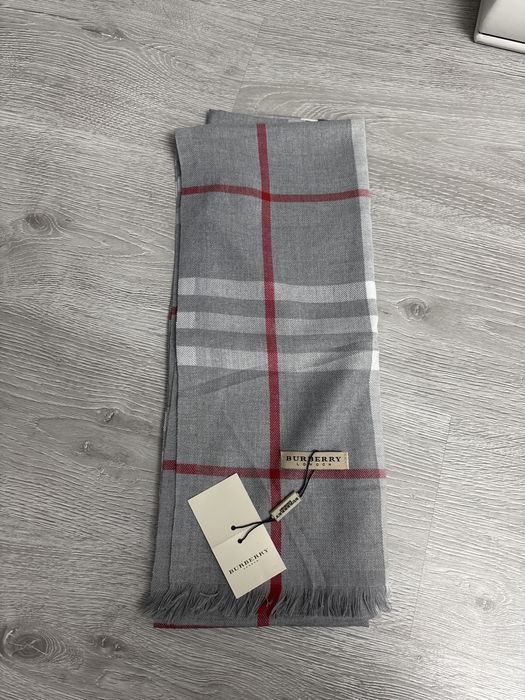 Esarfa Burberry 190x70