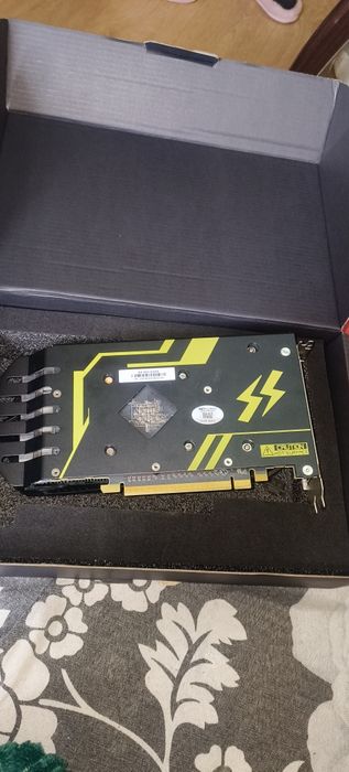 Gpu Amd Radeon rx580 8gb/Brand Peladin