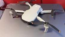 Drona DJI Mini 2 SE Fly more combo