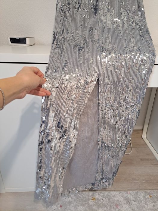 Rochie eleganta, noua cu eticheta marimea M