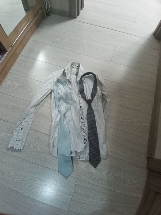 Көйлек, костюм оқушыларға, студенттерге