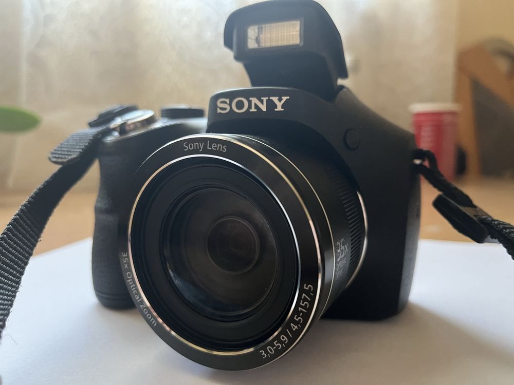 Aparat Foto Sony DSC-H300 – 20.1 MP, Zoom 35x