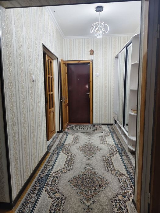 Корасу 6 да 3 хонали квартира Мирзо-Улугбек тумани