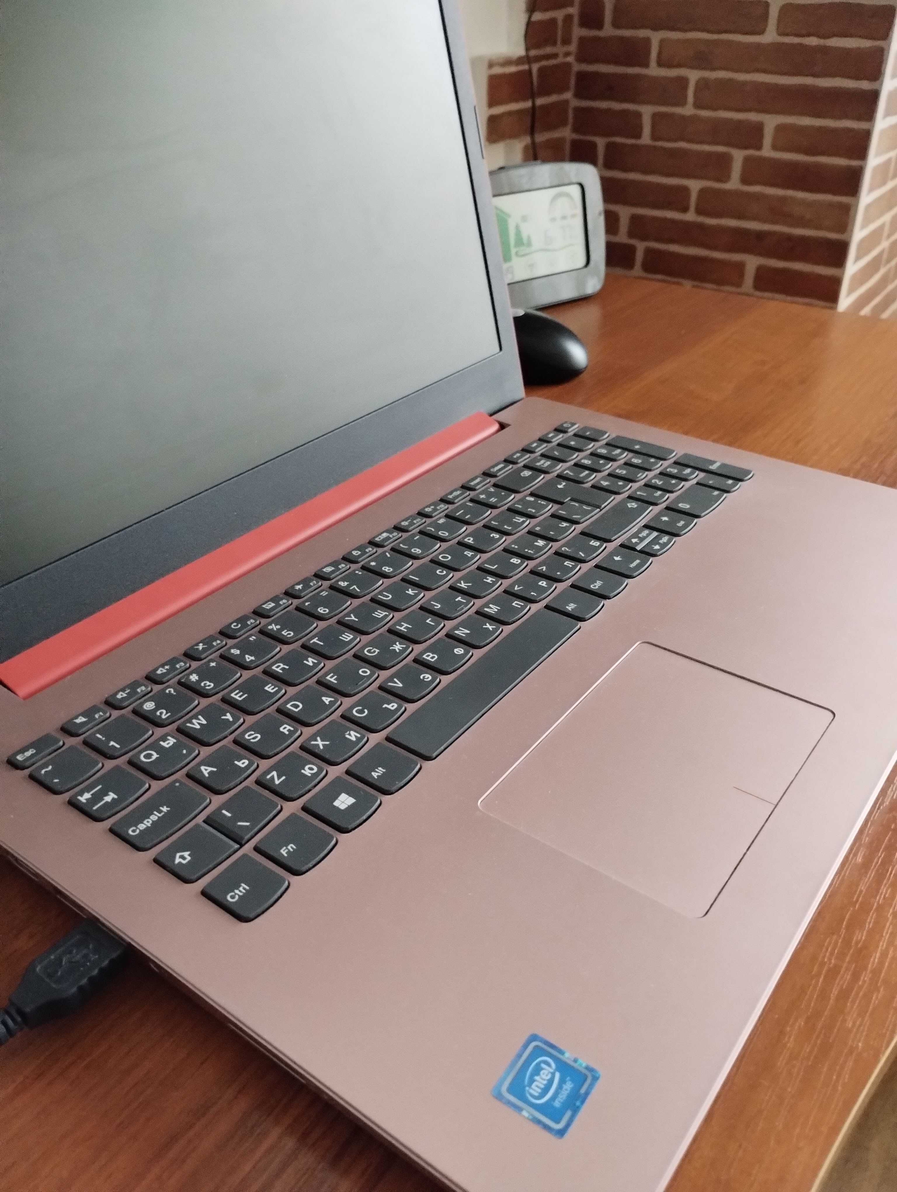 Лаптоп Lenovo ideapad A320