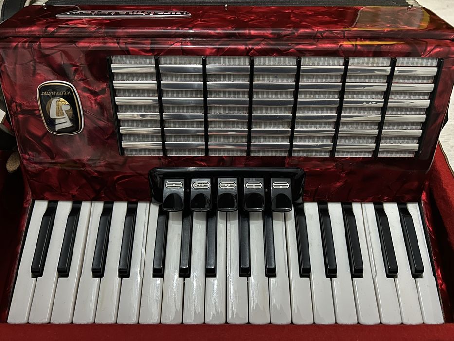 Акордеон Weltmeister stella