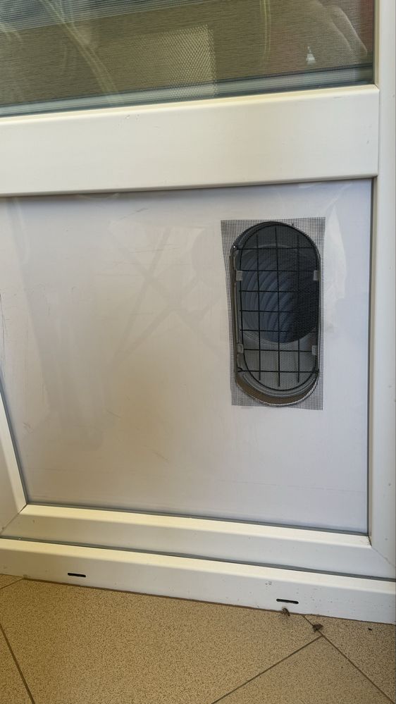 Мобилен климатик Whirlpool 12 BTU