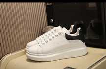 Adidași Alexander McQueen