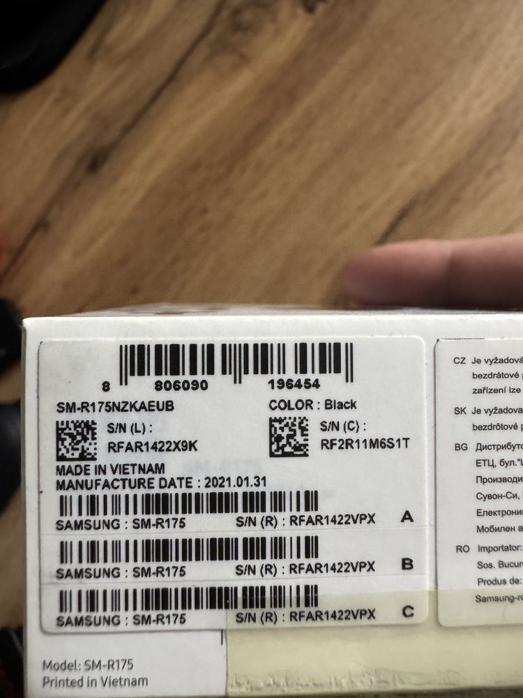 Samsung buds plus