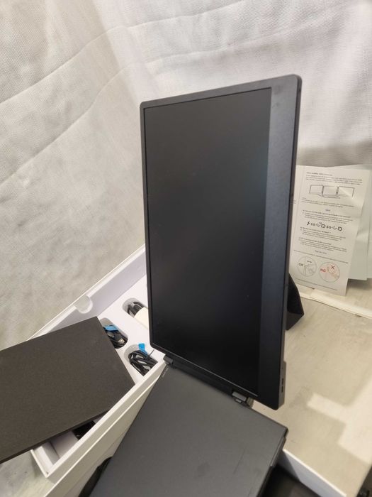 Monitor portabil Teamgee S3 pachet complet resigilat amazon