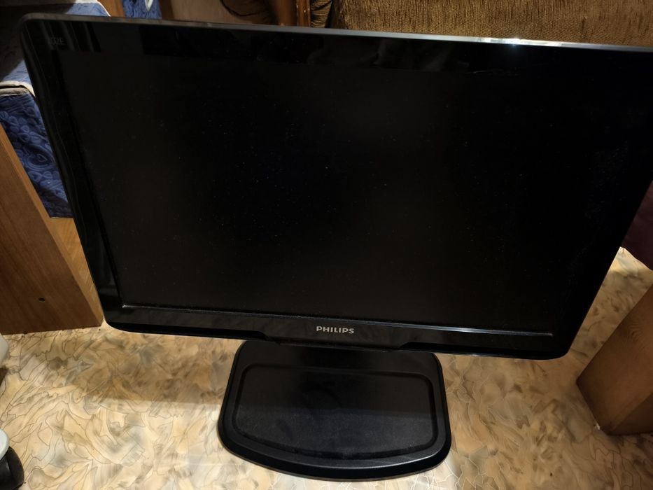 Монитор Philips 202E – 20", LED, FullHD, рабочий, недорого