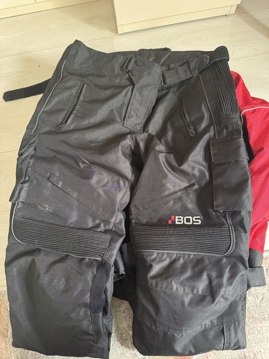 Комплект яке и панталон за мотор