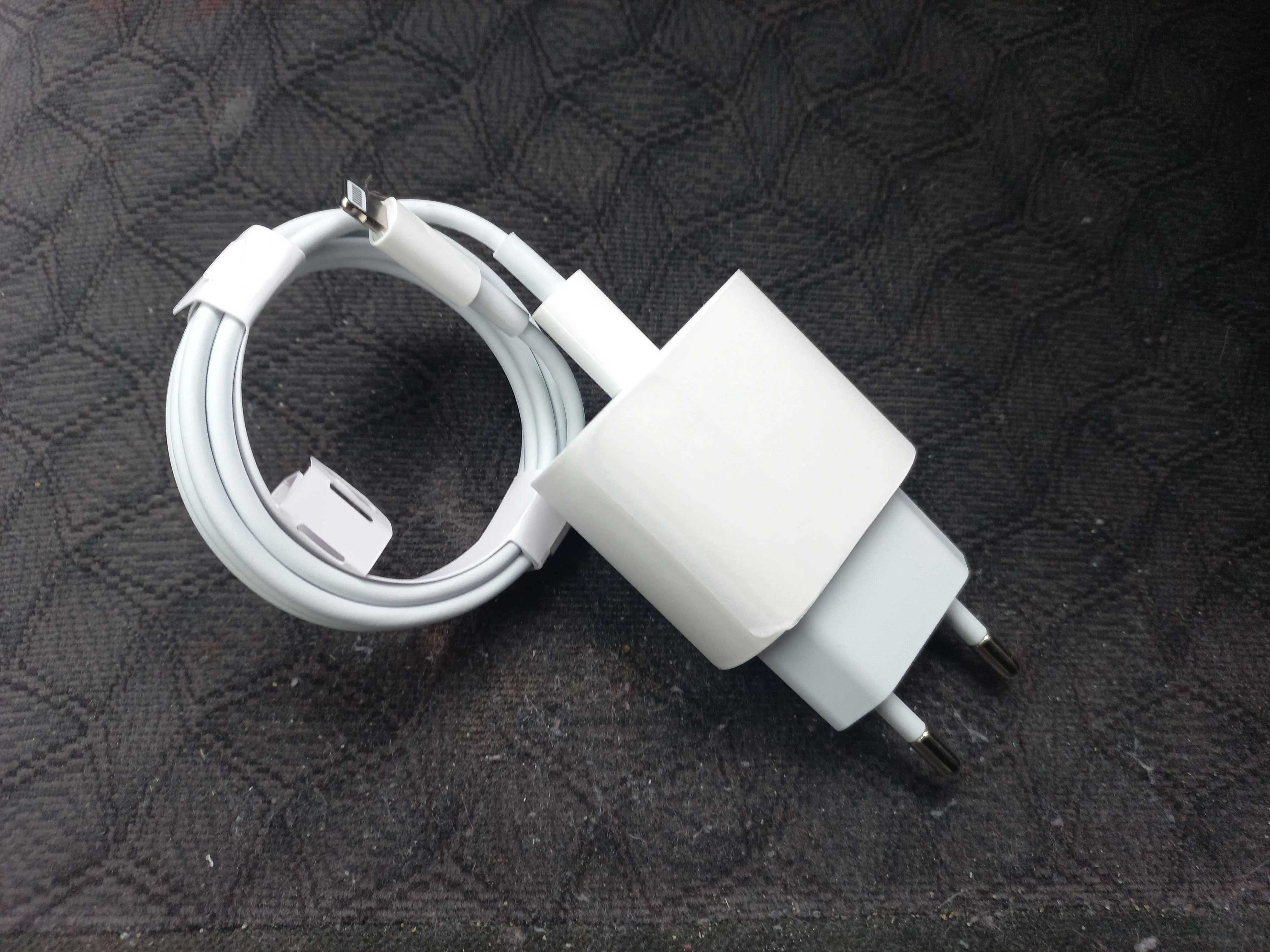 Incarcatot Apple iPhone Fast Charge 20w + Cablu Usb C - Lightning