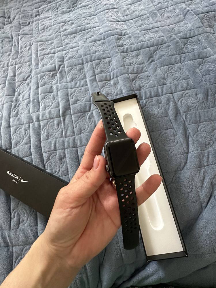 Apple watch series 3