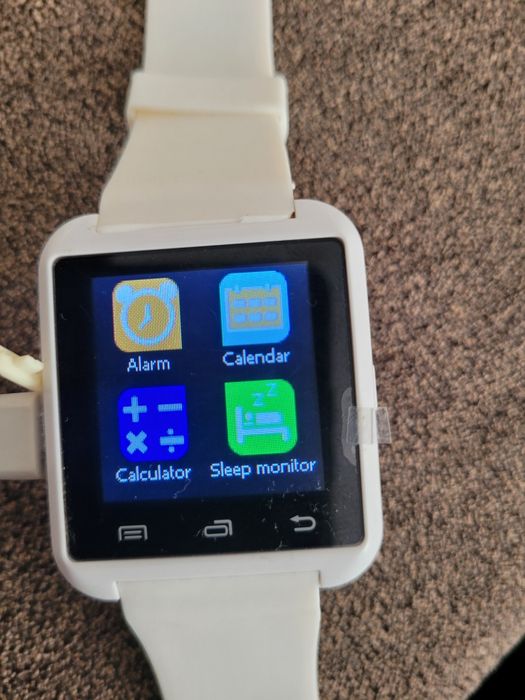 Ceas smartwatch cu touch-screen