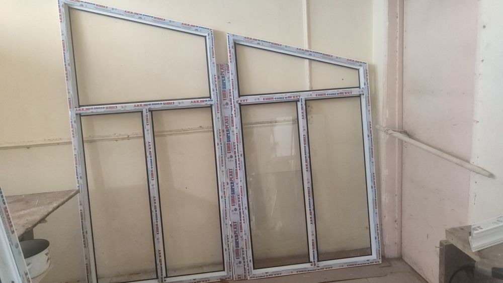 Пластиковые и Алюминиевые окна - двери и перегородки .