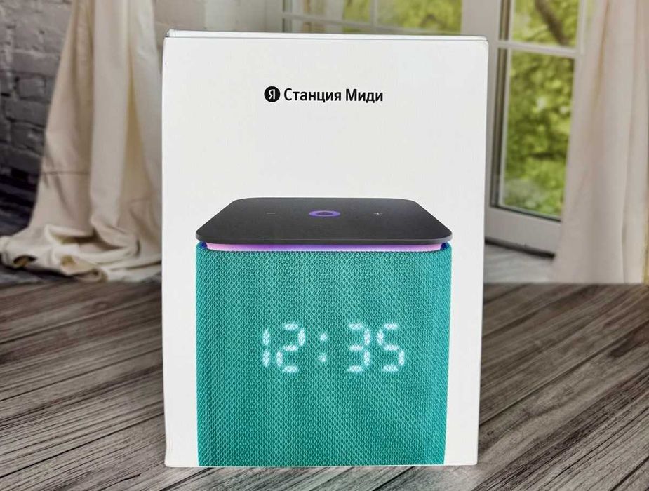 ПРОДАМ Яндекс Станция Миди (Умная колонка Алисой). Практический НОВОЕ.