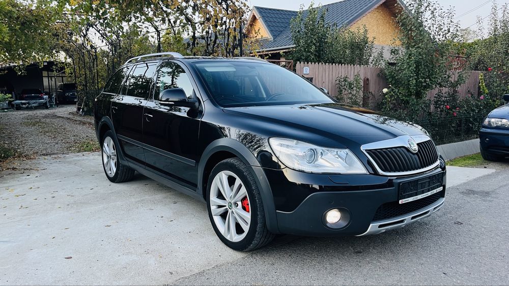Skoda Octavia 4x4 Scout 2.0 impecabila Navi Xenon