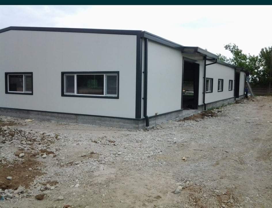 Vand hala metalica 8x24x4 Urgent!