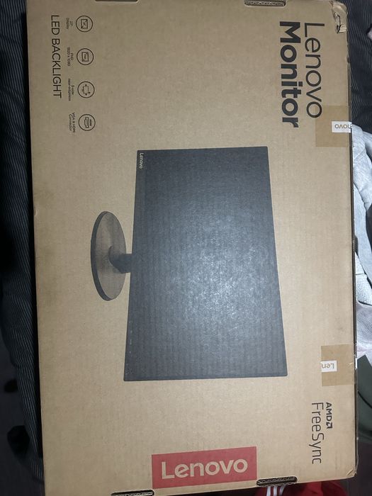 Vand kit gaming pc si monitor