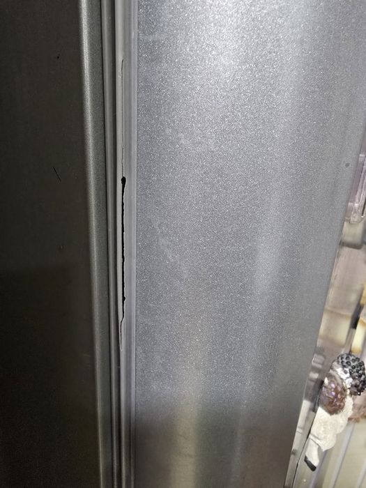 Продаётся холодильник